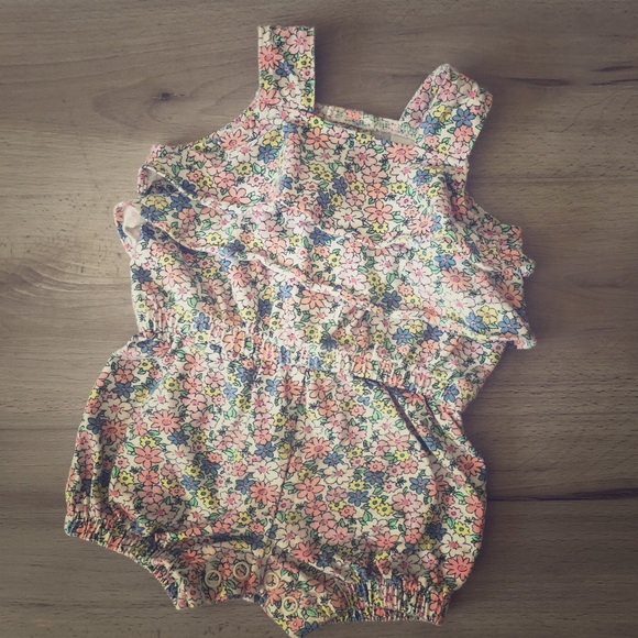 Floral baby romper - Picture 1 of 3